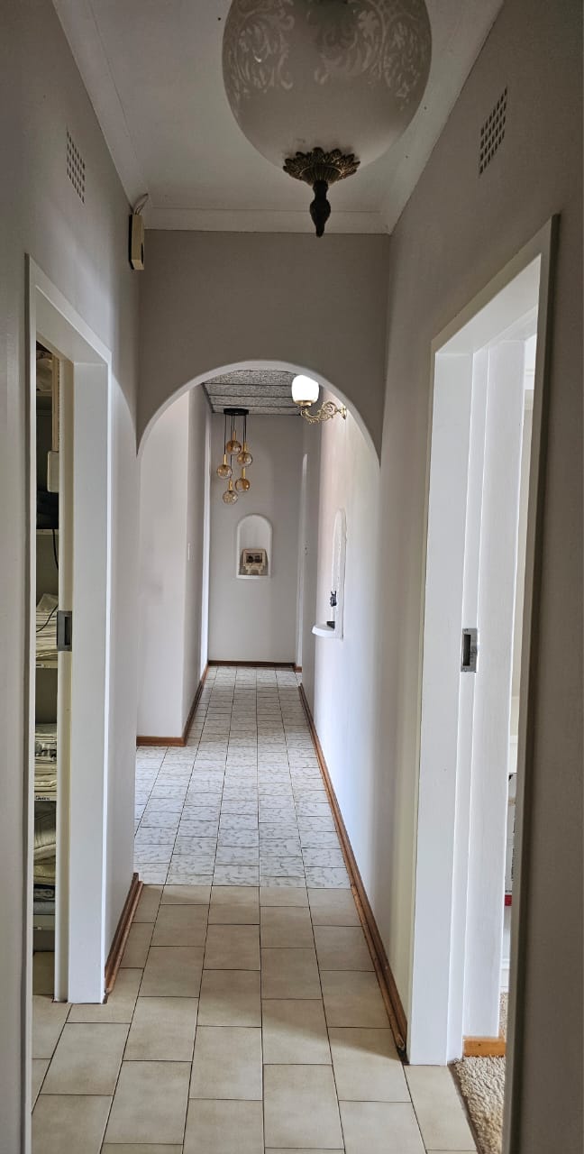 10 Bedroom Property for Sale in Warrenton Northern Cape